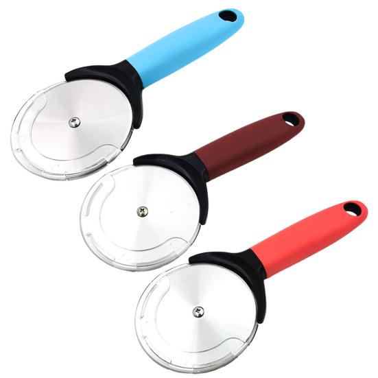 Нож для пиццы с защитной крышкой, острый край, эргономичная ручка, гладкая режущая поверхность, устойчивое к ржавчине колесо для пиццы, кухонный гаджет