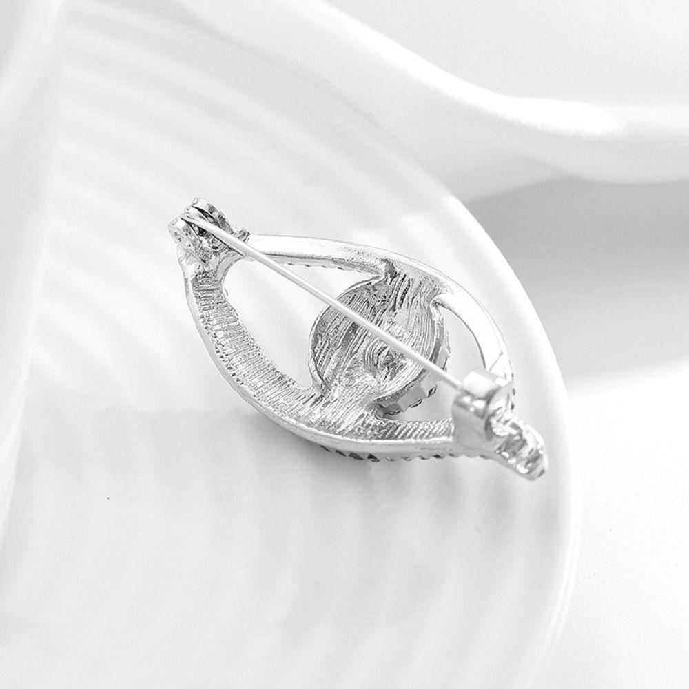 Crystal Pendant Rhinestone Eye Brooches Decoration Banquet Clothes Pin Decoration
