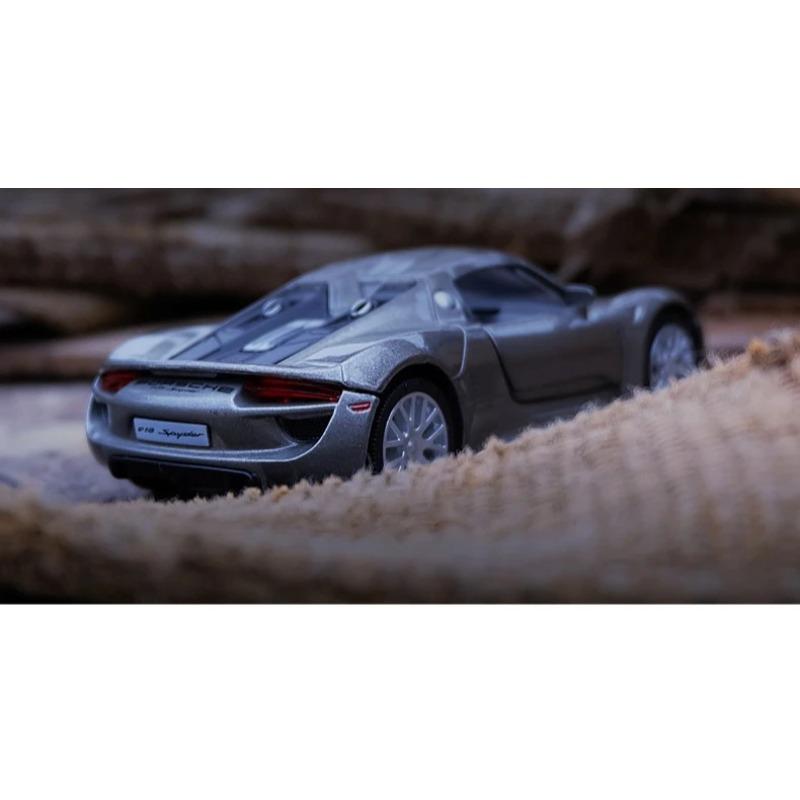 Симуляция Масштаб 1/36 Суперкар Porsche 918 Коллекция Сплавная Модель Миниатюрный Автомобиль Домашний Декор Игрушечный Транспорт Детский Подарок для Мальчика