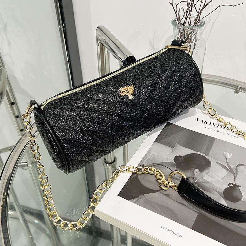 V-образная цилиндрическая сумка-ручка с текстурой капель воды. Красивая и модная сумка на одно плечо с диагональным крестом. Женская сумка.