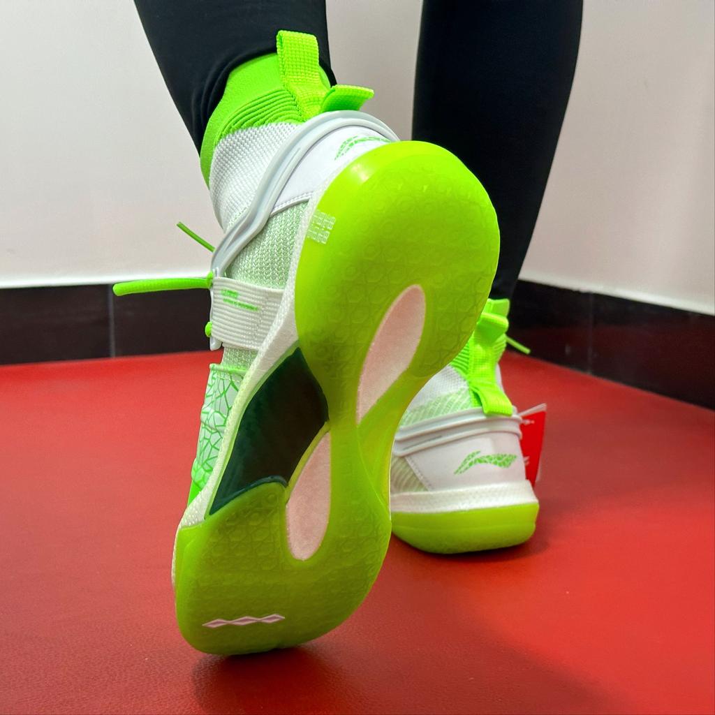 Li Ning Roar 2 Амортизация Поддержка Высокие Бадминтонные Кроссовки Унисекс Неоновый Нежно-Зеленый/Стандартный Белый AYAQ011-3 /