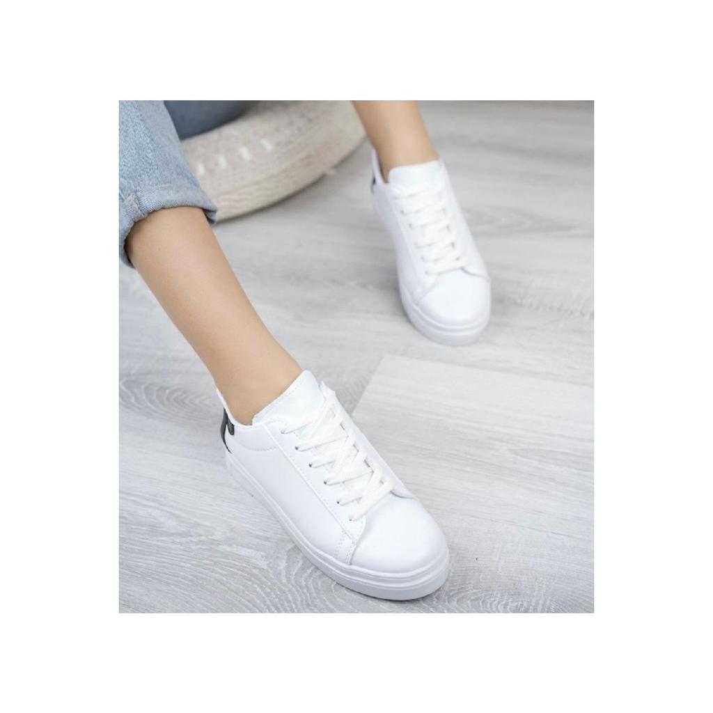 Women's White Sports Shoes Casual Sneaker