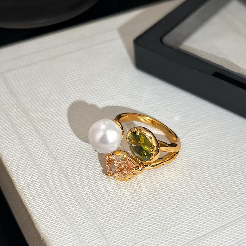 Luxurious Blocked Droplet Shaped Zircon Pearl Open Rings The Trendy Index Finger Accessory For Women in New Jewelry