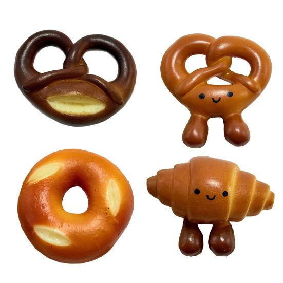2Pcs Bag Pendant Simulated Bread Shape Keychain Charm Solid Texture Mobile Phones Keys Bags Pendant Healing Atmosphere Accessory