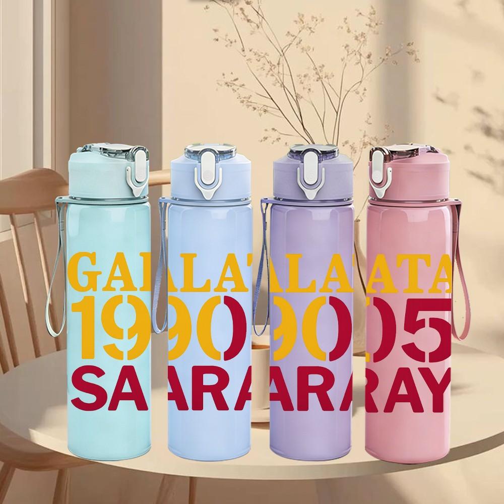 1 шт. Galata 1905 Saray Текстурный узор 750 мл Цветная пластиковая спортивная бутылка для воды Герметичная крышка с откидной соломинкой Подходит для спорта, офиса, домашнего использования