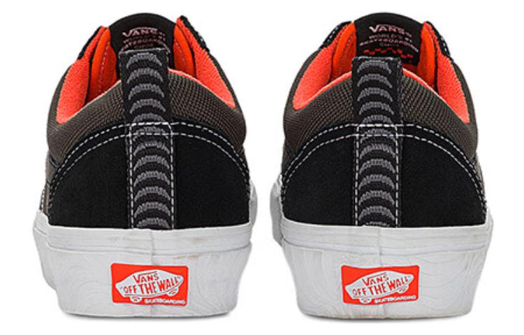 Колеса Old Skool Spitfire x Кеды Old Skool Skate 'Черное Пламя' VN0A5FCBBFM
