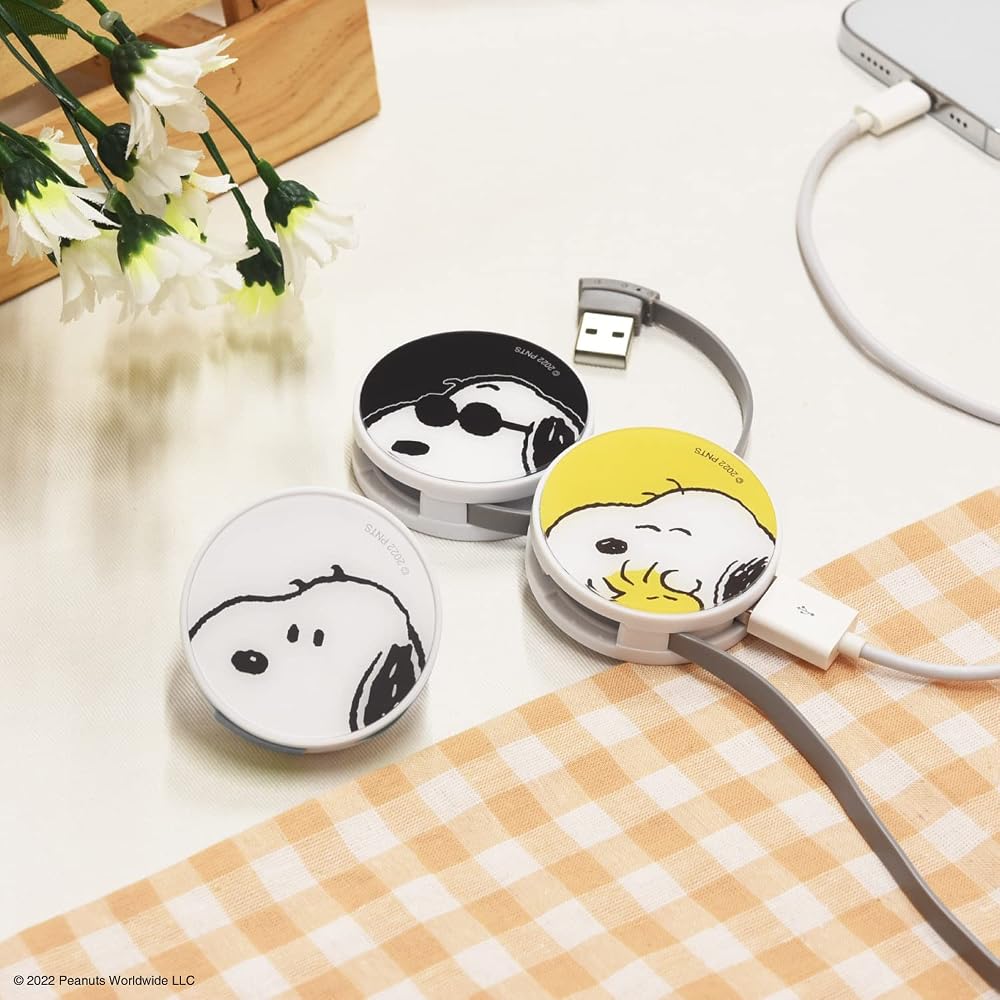 Gourmandise Snoopy Round USB Hub SNG-711A Peanut Design Compact and Lightweight
