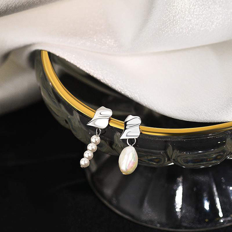 Серьги с жемчугом Легкие роскошные серьги высокого класса Темпераментные серьги Нестандартные серьги Новый тренд