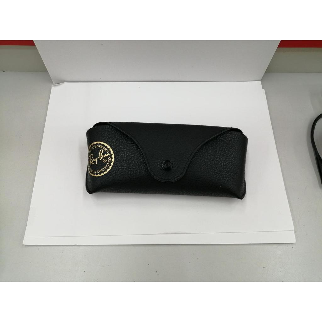 Б/у солнцезащитные очки Ray Ban BRN