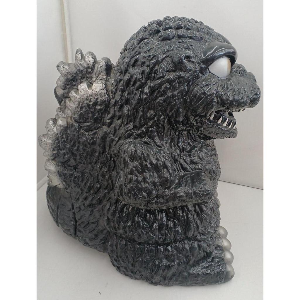 Б/у копилка-свинка Godzilla из мягкого винила YUTAKA 1994