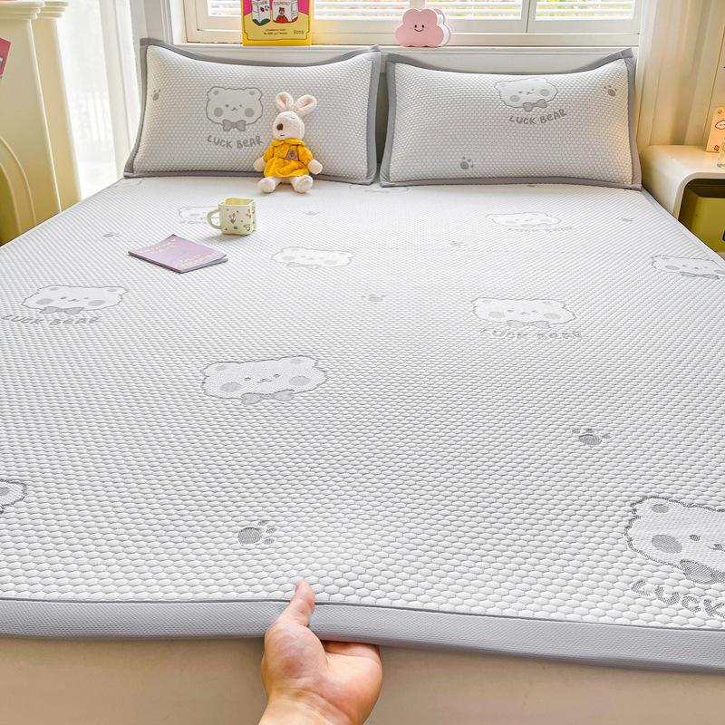 Summer Cooling Mat Set 2 Piece 3 Piece Class A Bed Style Ice Silk Air Conditioner Soft Mat Washable Thin Cushion