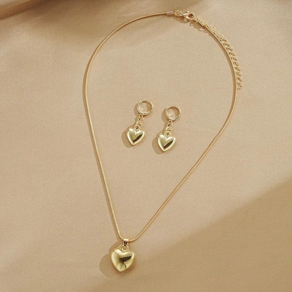Новая мода Оригинальность Уникальный дизайн Серьги с подвеской в форме сердца Sense Love Ожерелье из двух частей Комплекты трендовых украшений Повседневная одежда