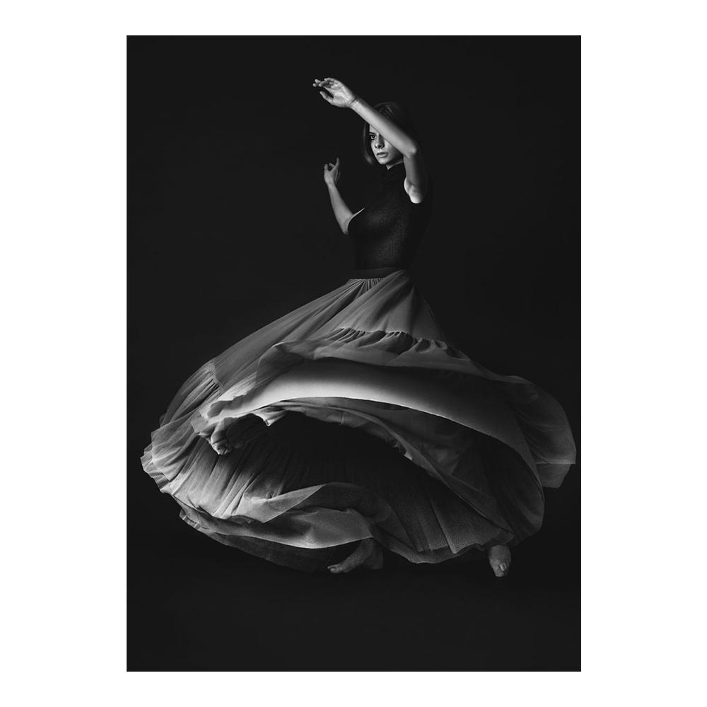Ballerina Dancer Figure Canvas Paintings On the Wall Art Modern Inspirational Posters and Prints Black and White Ballet Art Pictures Wall Decoration