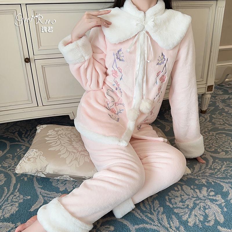 Women's Vintage Velvet Peter Pan Collar Robe and Pants Lounge Pajama Set