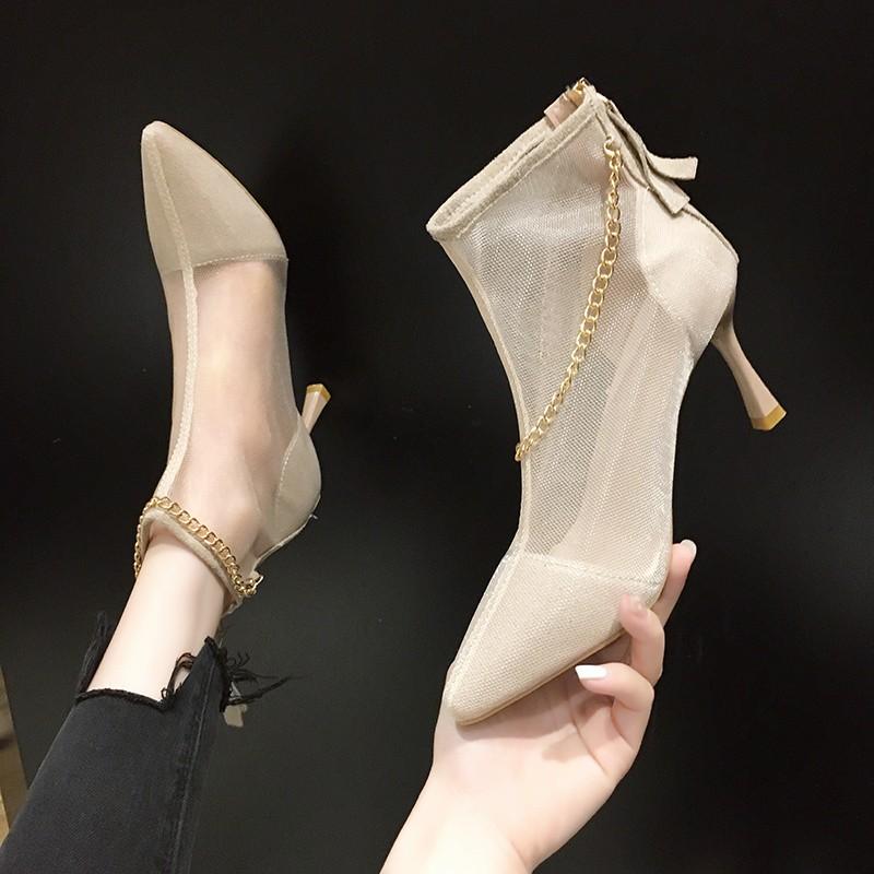 Женские босоножки, летние, новые, с металлической цепочкой и сексуальными черными холодными ботинками, на высоком каблуке, сандалии с застежкой-молнией и закрытым задником, ПУ, туфли для вечеринок, с заостренным носком