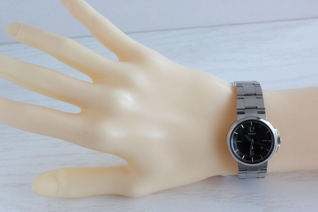 [USED] Working Seiko Lukia watch 7N82-6EOO