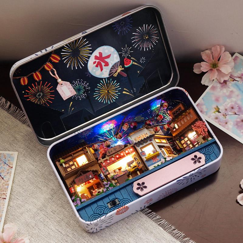 CUTEBEE Japanese Box Theatre Diy Dollhouse Kit Furniture Miniature Doll House Lighting Toys For Children Couple Birthday Gift