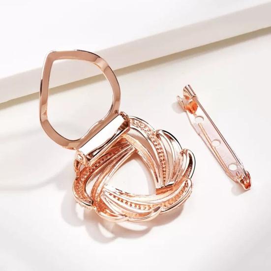 Elegant Luxury Scarf Ring Clip Round Shining Rhinestones Inlaid Side Waist Tightener Clip Clothing Wrap Holder Circle Clip Belt Buckle