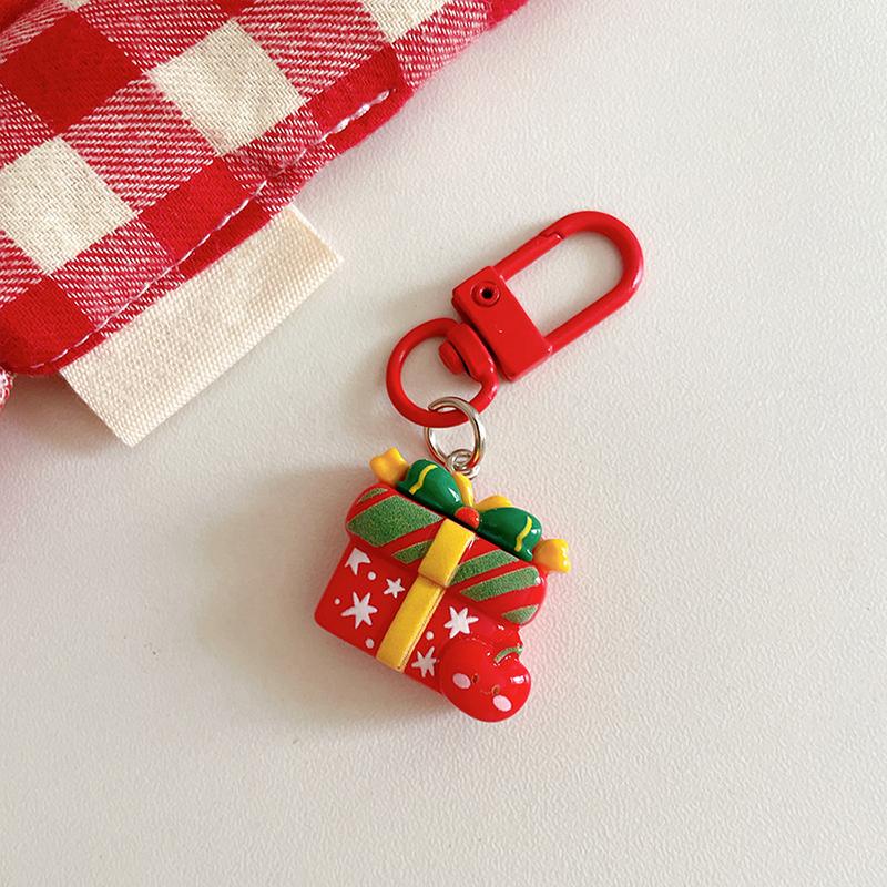 1PC Cartoon Shape Xmas Key Rings For Friends Key Holders Holiday Bag Pendants Part Resin Gifts Multiple Options Available