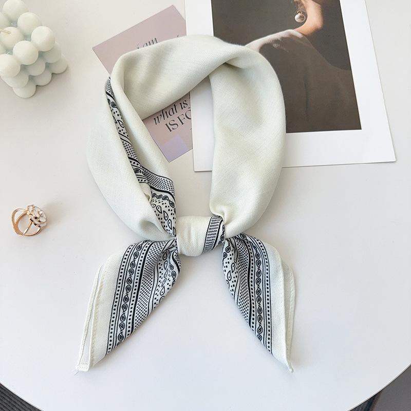 New retro cashew nut small square scarf printed silk scarf women's versatile temperament travel photo scarf shawl with waist