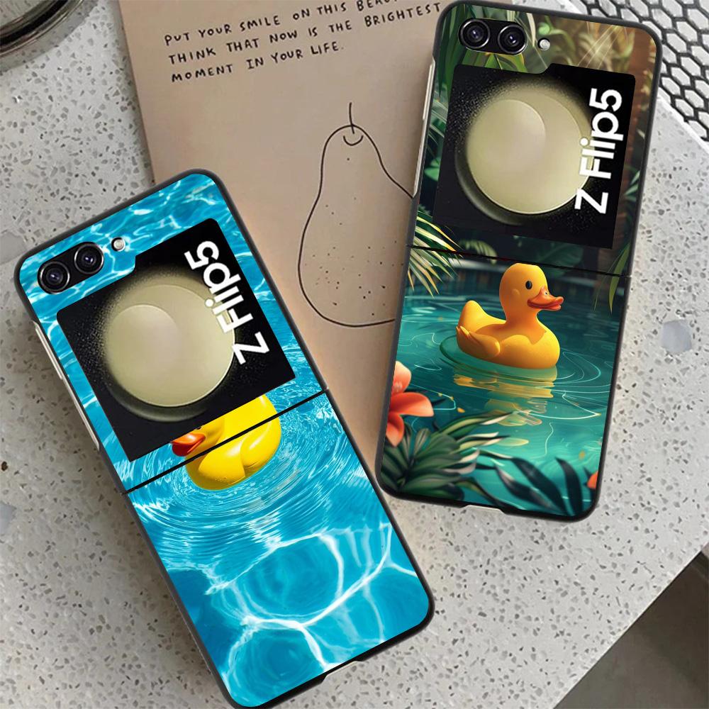 Rubber Ducks Swimming Pool Black Phone Case For Samsung ZFlip7 ZFlip6 ZFlip5 ZFlip4 ZFlip3 5G Hard Protective Galaxy Z Flip 3 4