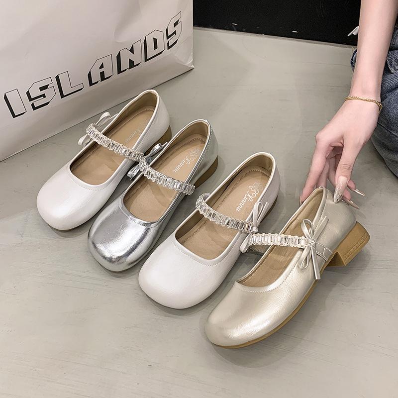 Туфли Мэри Джейн на низком каблуке для женщин, осенние новинки, с круглым носком, с вырезом и бантом, из маленькой кожи