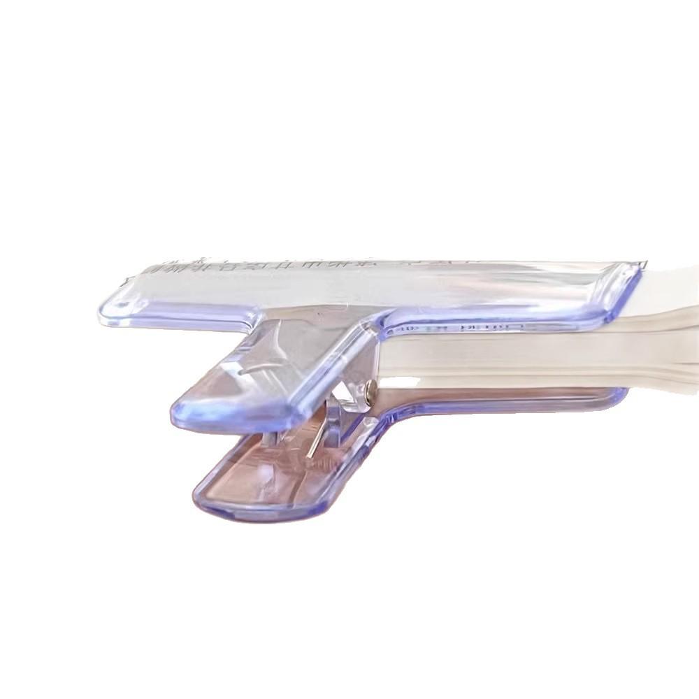 Зажим с длинным хвостом для хранения студенческих контрольных работ с высокой успеваемостью