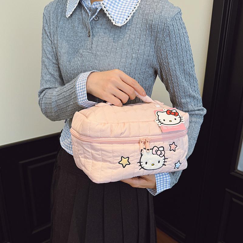 Sanrio Hello Kitty Tote Bag Sweet Cute Fashion Versatile High-Value Student Convenient Nylon Travel Storage Bag Women bags White Blue Pink 3101-1328-1