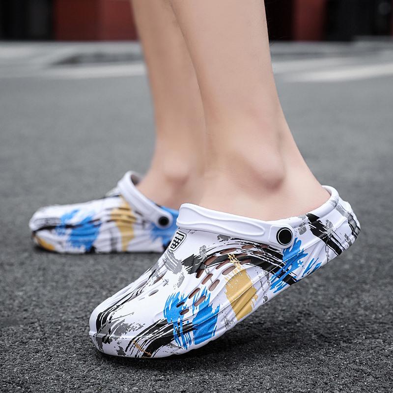 Fashion Big Size 38-49 Summer Men Sandals Light EVA Casual Shoes Hole Shoes Clogs Lovers Home Garden Outdoor Male Beach Flat Slippers