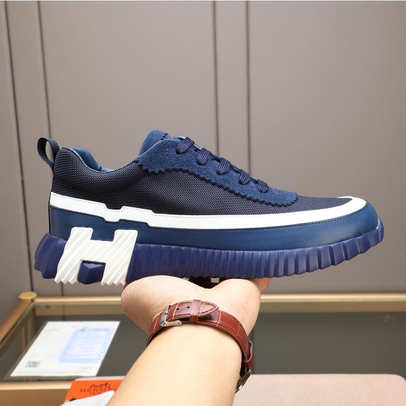 Sports And Leisure Shoes With Low Cut Breathable Comfortable And Lace Up Design For European Stations Trendy Board Shoes For Men New Fashionable