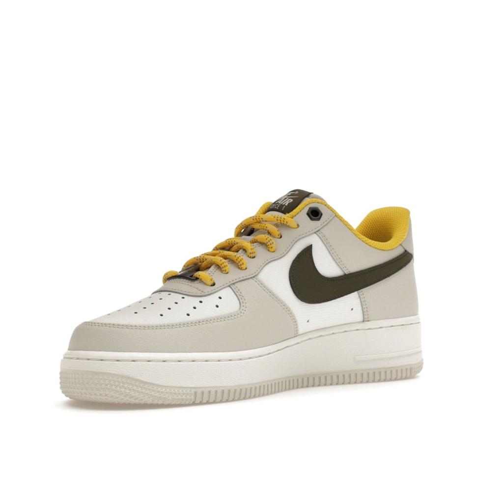Nike Air Force 1 Low Premium Light Bone Cargo Khaki Мужские кроссовки кремового цвета Summit-White Vivid-Sulfur FV3628-031