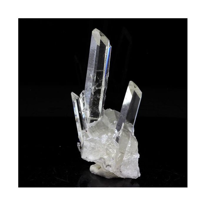 Pierres et Minéraux. Quartz + Chalcopyrite. 78.0 ct. La Gardette Mine, Bourg d'Oisans, Isère, France.