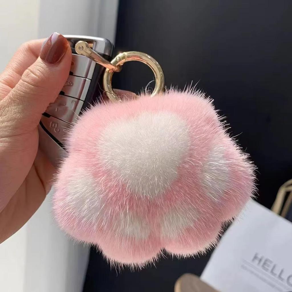 Lovely Cat Paw Faux Fur Keychain Charm Fashion Plush Bear Paw Car Key Chain Bag Pendant Keyrings Party Favor