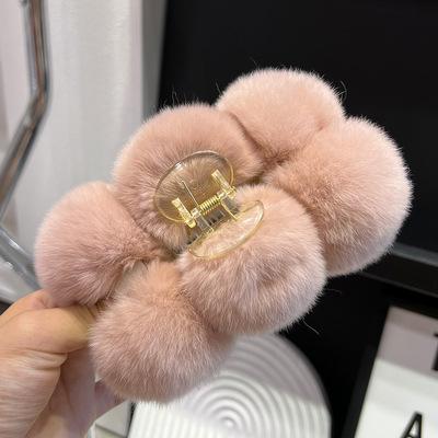 Autumn Winter Plastic Ball Grab Clip Large Plush Hairpin Back Head Shark Clip Hair Accessories 10cm European American Style New