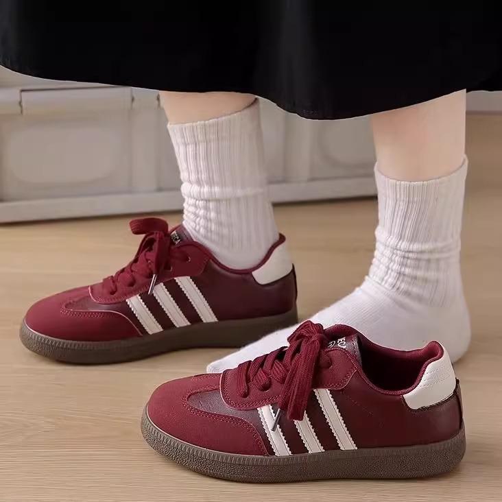 Ретро немецкие тренировочные кроссовки женские 2025 новые весенне-осенние популярные плоские туфли повседневные кеды универсальные спортивные туфли Форрест Гамп