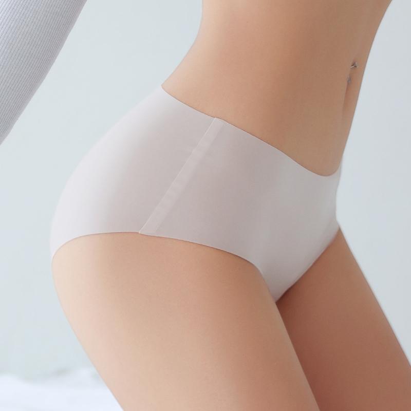 TERMEZY Women Sexy Ice Silk Panties Mid-Waist Ultra-thin Lingerie Female G String Solid Color Underwear Traceless Briefs Intimates