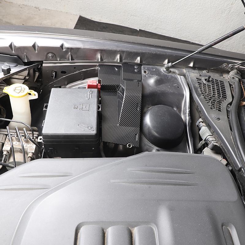 Наклейки на крышку двигателя с проводом от пыли, подходят для Dodge Charger 2011 Up для Dodge Challenger 2015 Up, аксессуары для интерьера из АБС-пластика