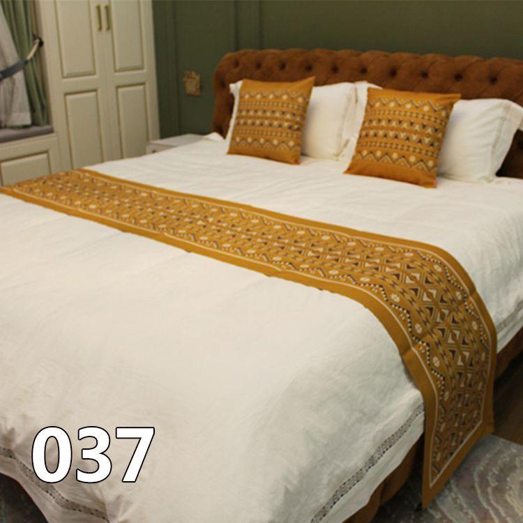 European Cotton and Linen Bed Flag with Diamond Shaped Flower Pattern Beds End Towel Hotel Homestay Special Bedding Bed End Cover Cushion Pillow