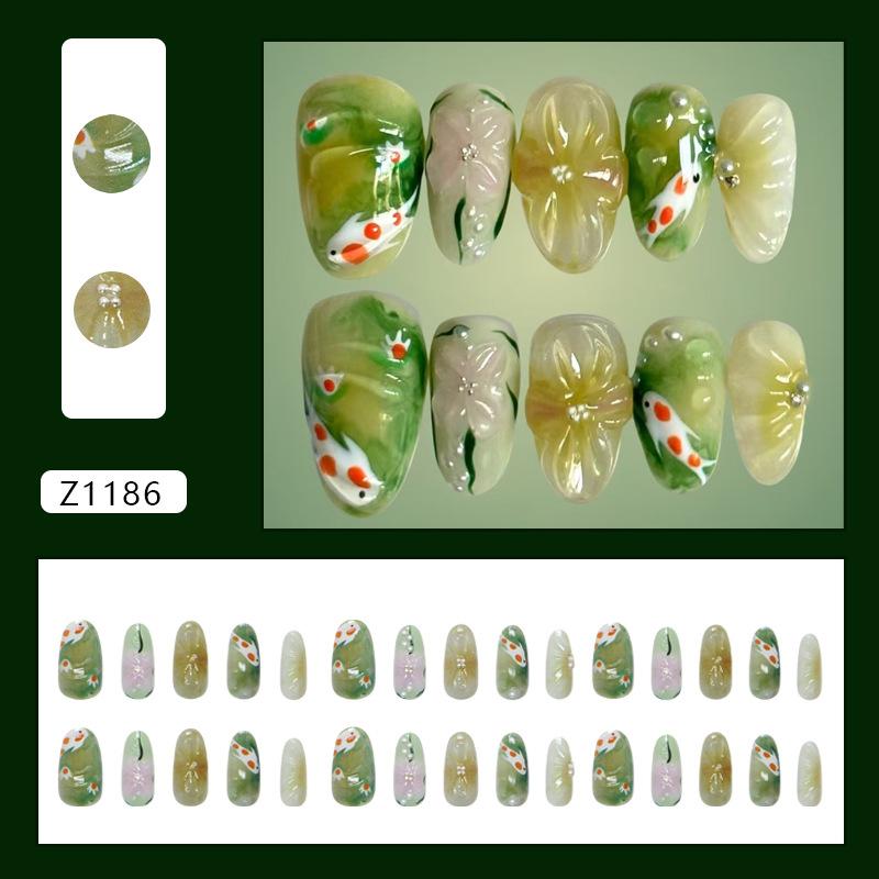 Three-dimensional lotus pond, moonlight, icy flowers, koi, smudged sweet and versatile ins wind removable manicure 30 pieces