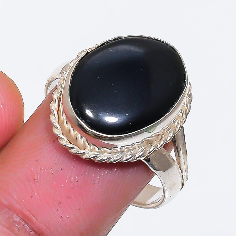Natural Black Onyx Gemstone 925 Sterling Silver Jewelry Ring Size 9 ZS-1813
