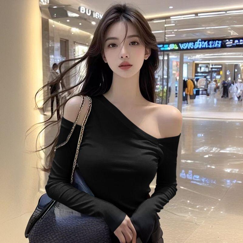 Pure Desire Hot Girl Style Asymmetrical Neckline Off-Shoulder Long-Sleeve T-Shirt for Women, Autumn Sexy Irregular Slim-Fit Base Layer Top