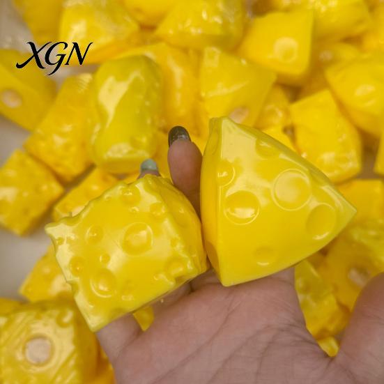 Shapeable Cheese Toy Squeeze Toy, Anxiety Relief Triangle Sensory Cube Pinch Slow Rising Home Office Relaxation Tool Soft Stress
