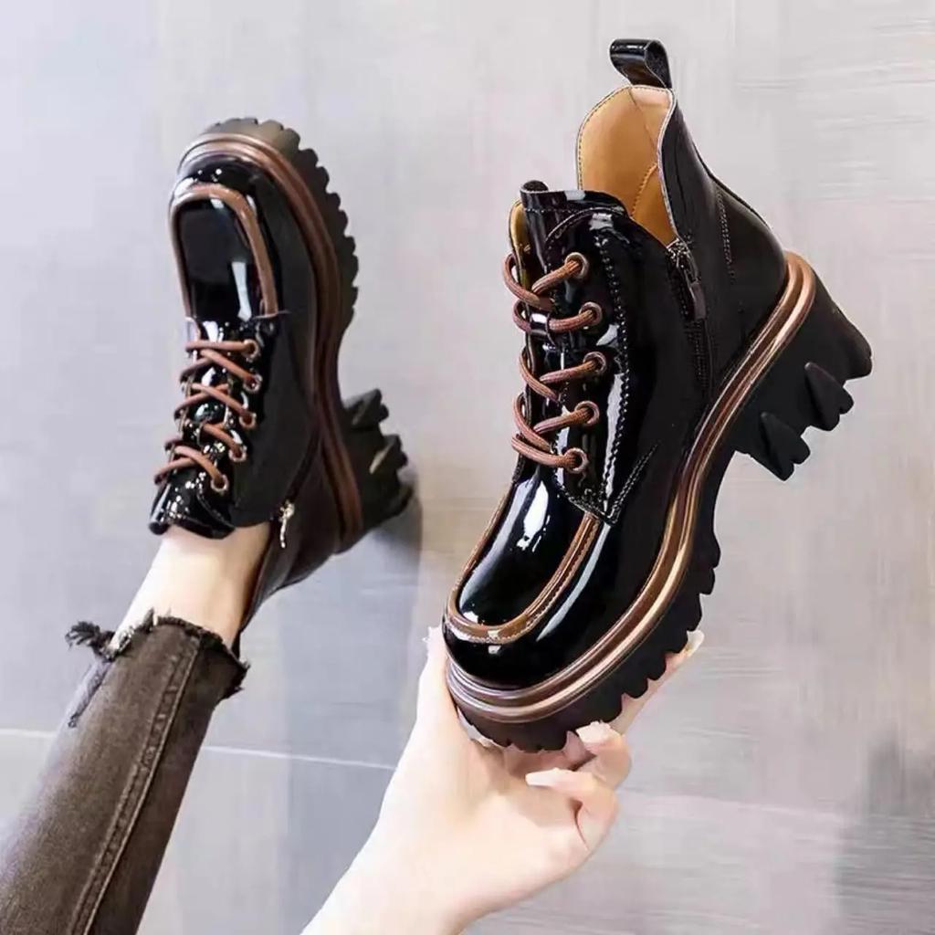 Fashion Booties with Laces Lace-up Female Short Shoes Round Toe Platform Punk Style Combat Chunky Women's Ankle Boots High Quality Sale