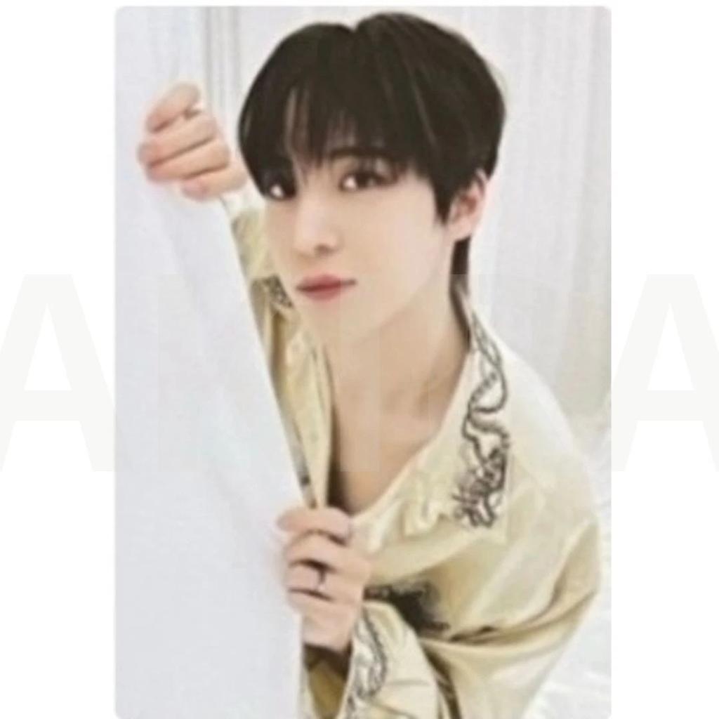 ATEEZ ЗОЛОТОЙ ЧАС : Часть 1 ОФИЦИАЛЬНАЯ ФОТОКАРТОЧКА ИЗ АЛЬБОМА