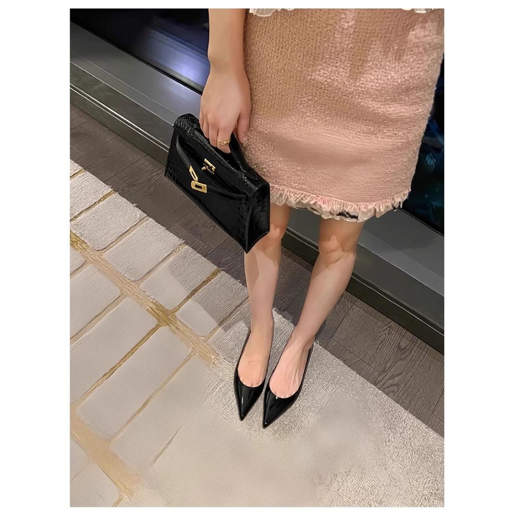 Red Sole Flats 2025 New Spring French Temperament Red Inner Height Increase Flat Shoes Women Shallow Single Shoes Women