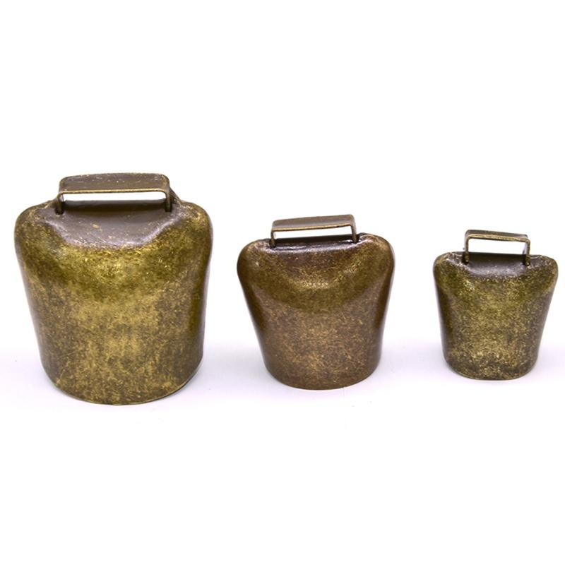 Металлические коровьи колокольчики в античном стиле, Громкие медные колокольчики для лошадей, овец, Металлические колокольчики на шею для сельскохозяйственных животных, Металлические колокольчики для домашних животных, Бронзовый колокол