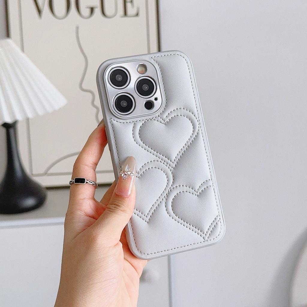 Для iPhone 17 16 15 14 Pro Max Air Plus Кожаный чехол с тиснением в виде сердечек Защита объектива камеры Полная защита Мягкая задняя крышка