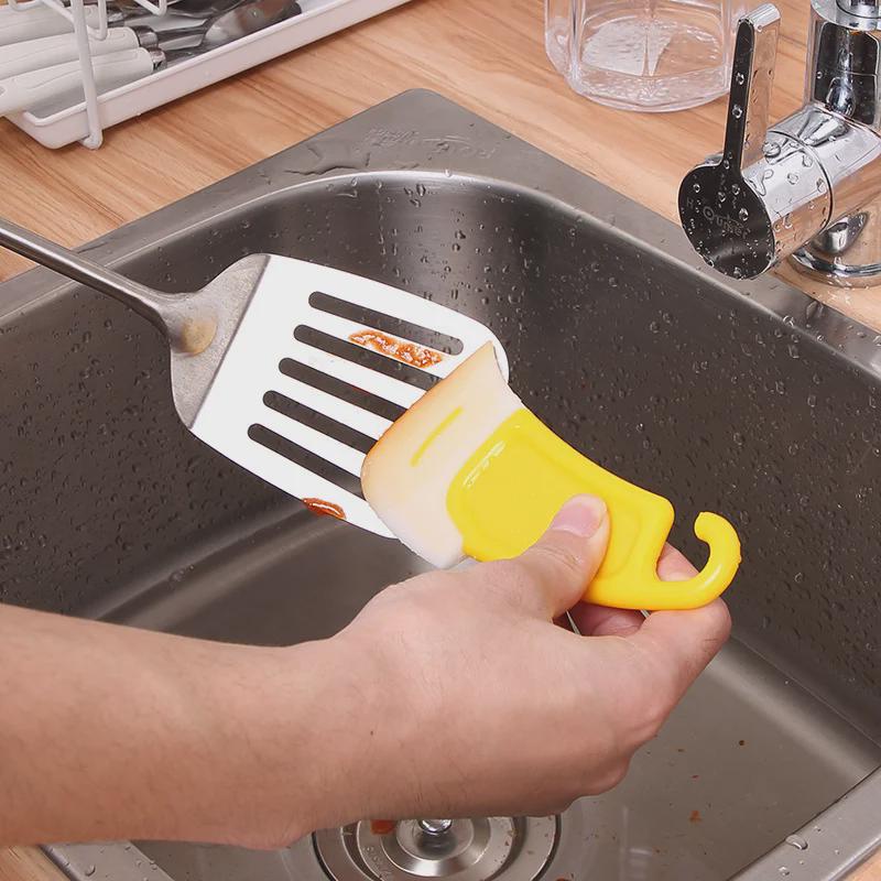 Японская мягкая резиновая антипригарная кухонная щетка и скребок KM.1124