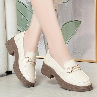 Британский стиль Толстая подошва Лакированная кожа Лоферы Женские туфли на платформе 2025 Весна Небольшой блочный каблук Туфли Офис Элегантный