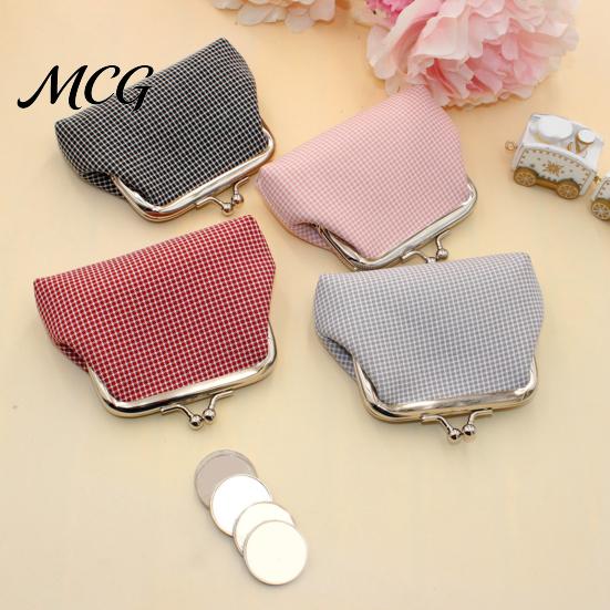 Travel Coin Holder Retro Plaid Purse, Cotton Fabric Small Change Mini Purse Kiss Lock Pouch for Women Coins Cash Earrings Lipstick Storage